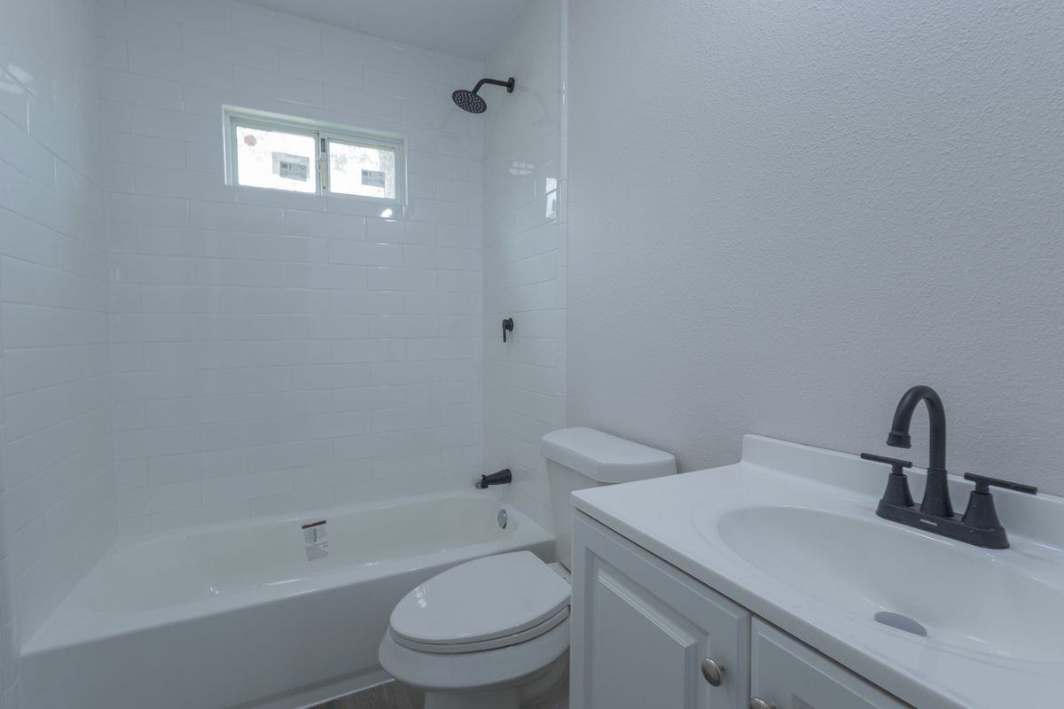 1714 Ethel Ave - Photo 7 of 10