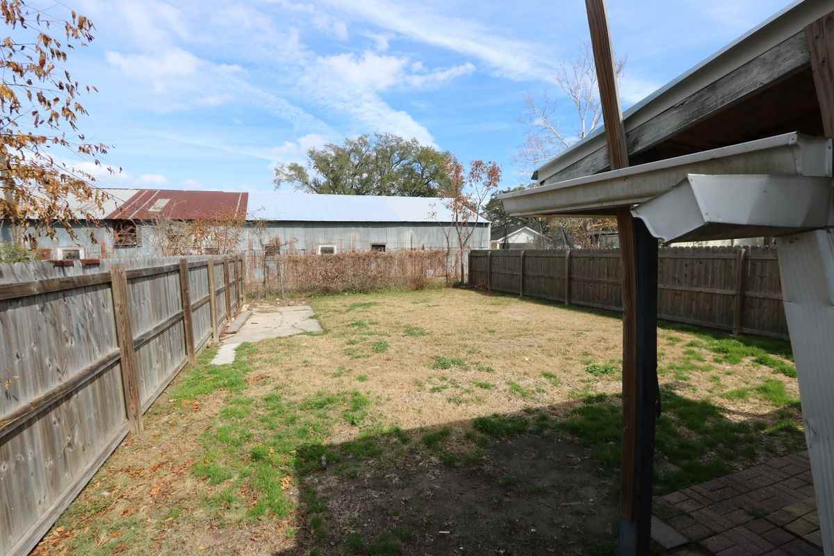 10521 Alan St - Photo 7 of 7