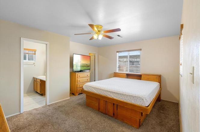 1512 Spence Ave Se - Photo 7 of 14