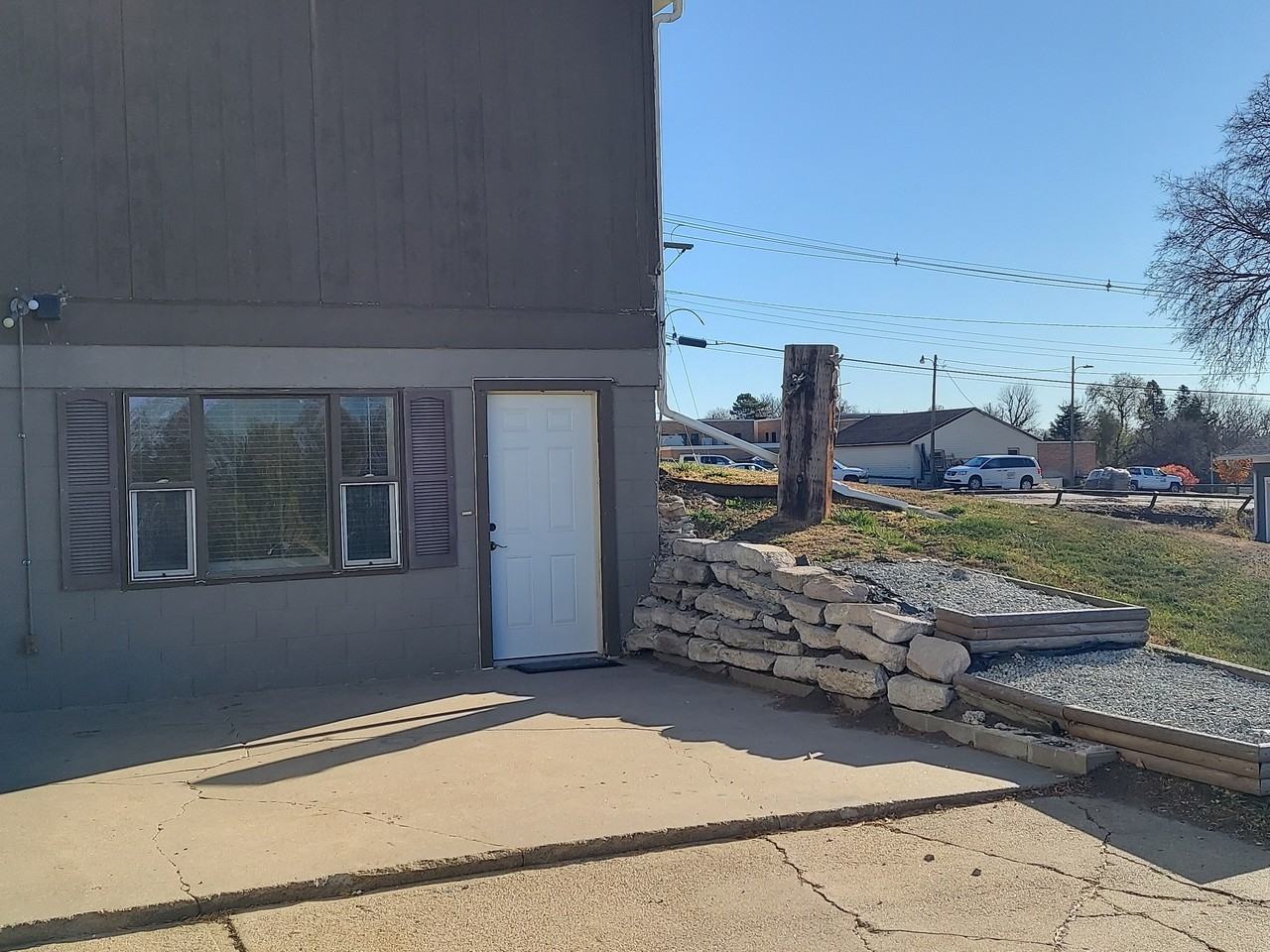 1001 O St #3B - Photo 2 of 13