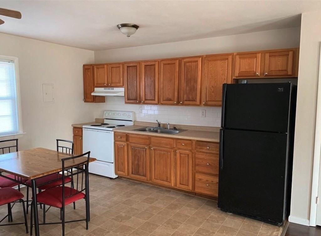 708 Portsmouth Blvd #B - Photo 3 of 7