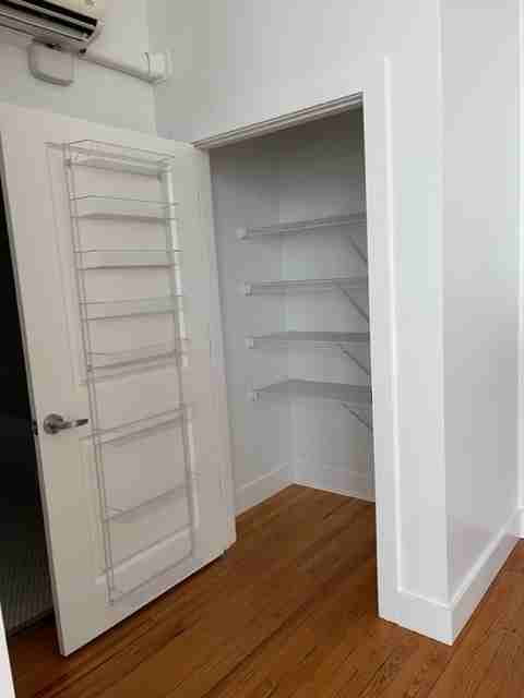 423 T #205 - Photo 5 of 10