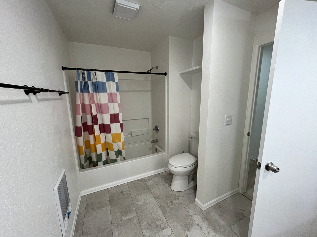 616 S Harrison St #A - Photo 2 of 16