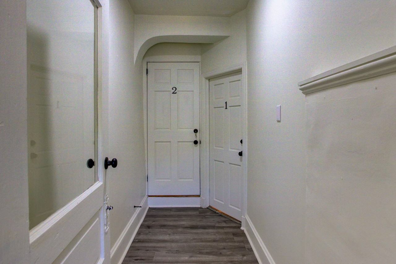 649 Saint Joseph St #1 - Photo 5 of 8