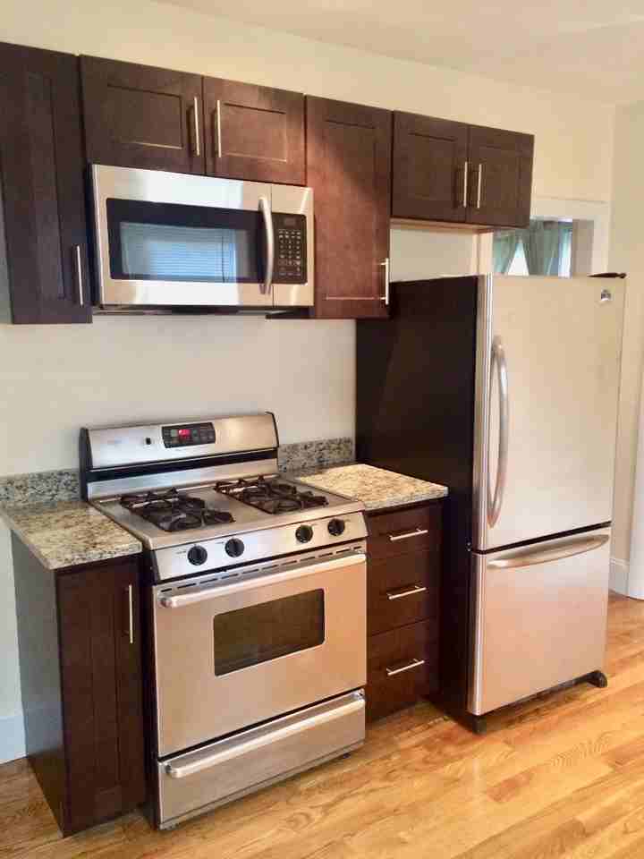 18 Hinckley St #2 - Photo 2 of 11