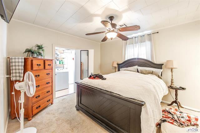 601 Poplar St - Photo 4 of 8