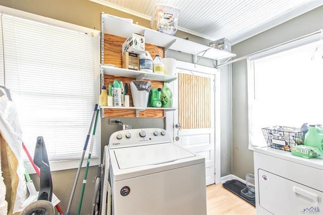 601 Poplar St - Photo 6 of 8