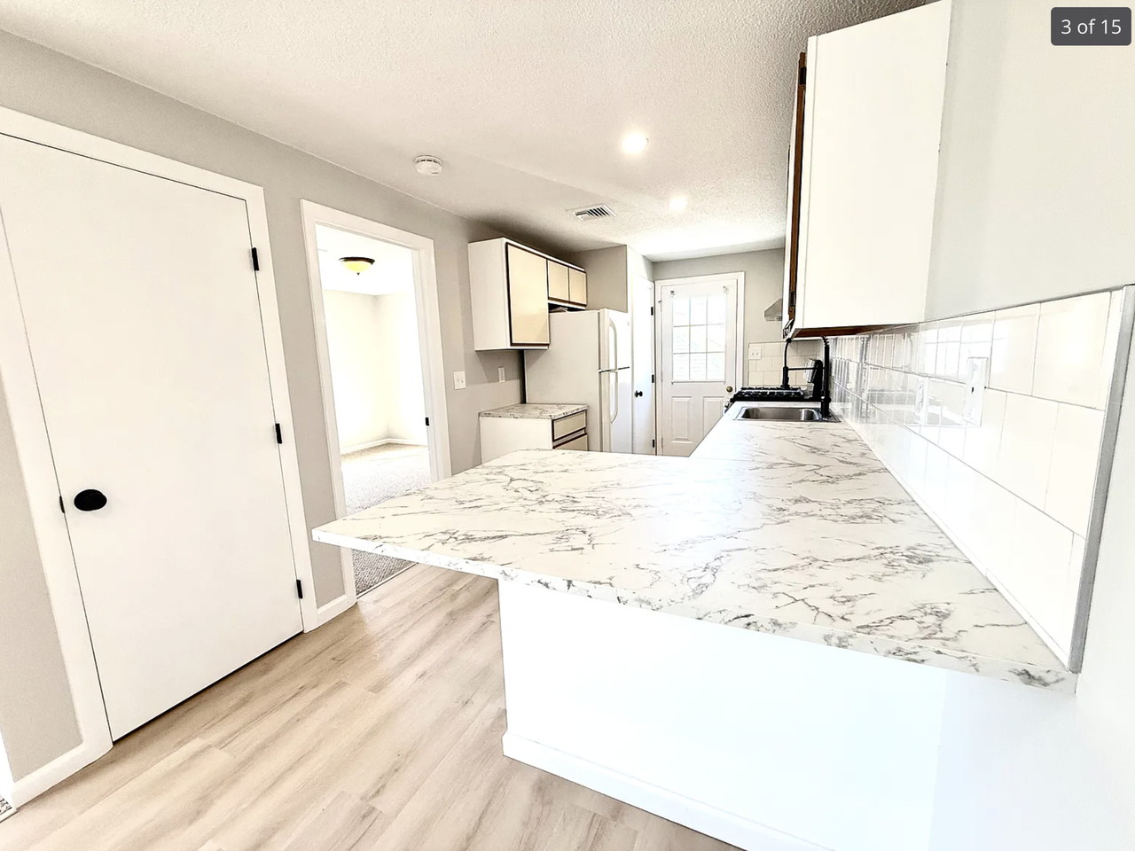 1063 Tacoma St #4 - Photo 6 of 18