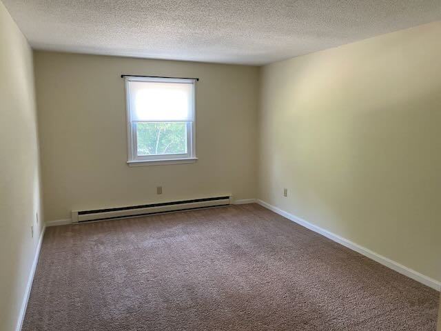 260 Spring Cir #302B - Photo 3 of 6