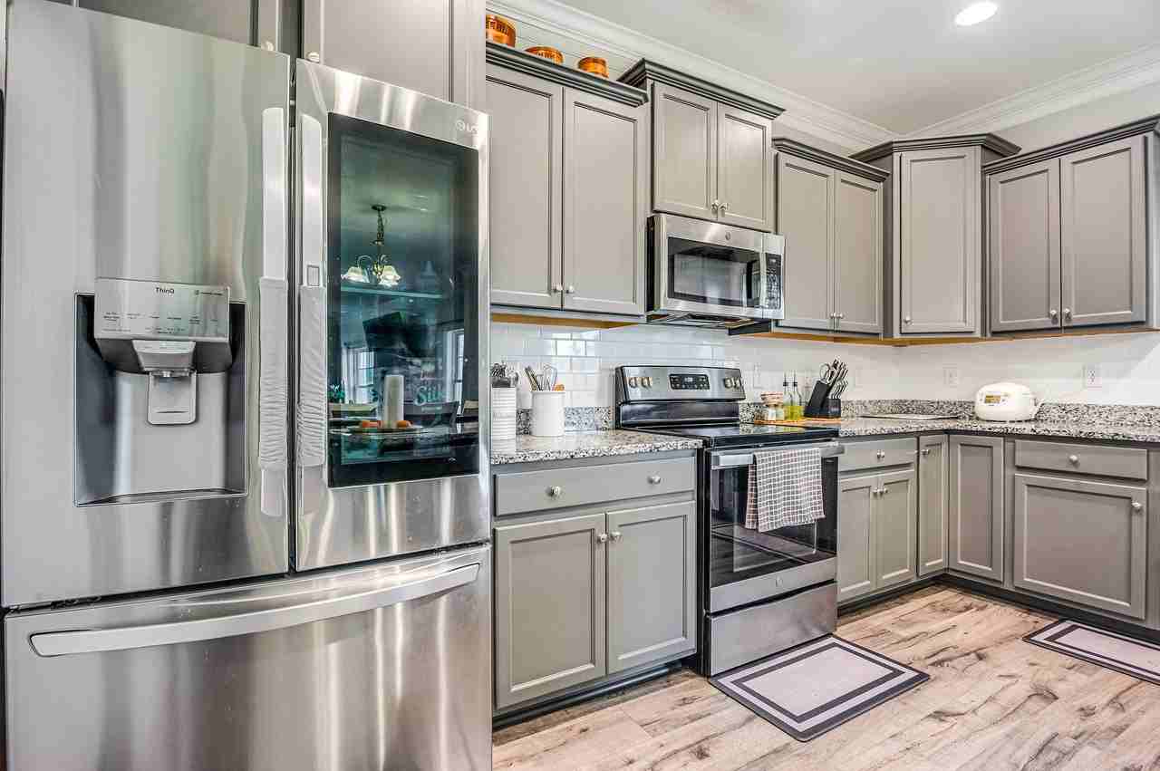 110 Evergreen Forest Dr - Photo 6 of 45