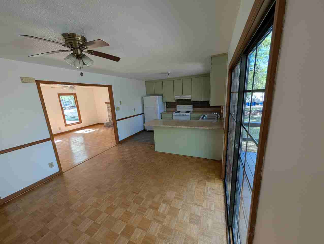 2301 Wade Hampton Rd - Photo 6 of 13