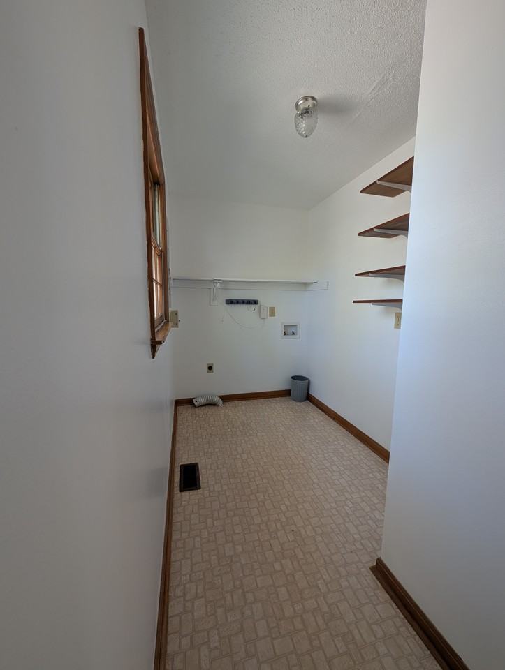 2301 Wade Hampton Rd - Photo 7 of 13