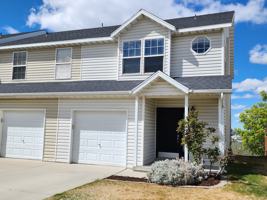 featured image of 123 E Wayfield Dr