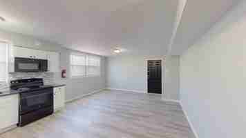 featured image of 910 Gateway Blvd #A3