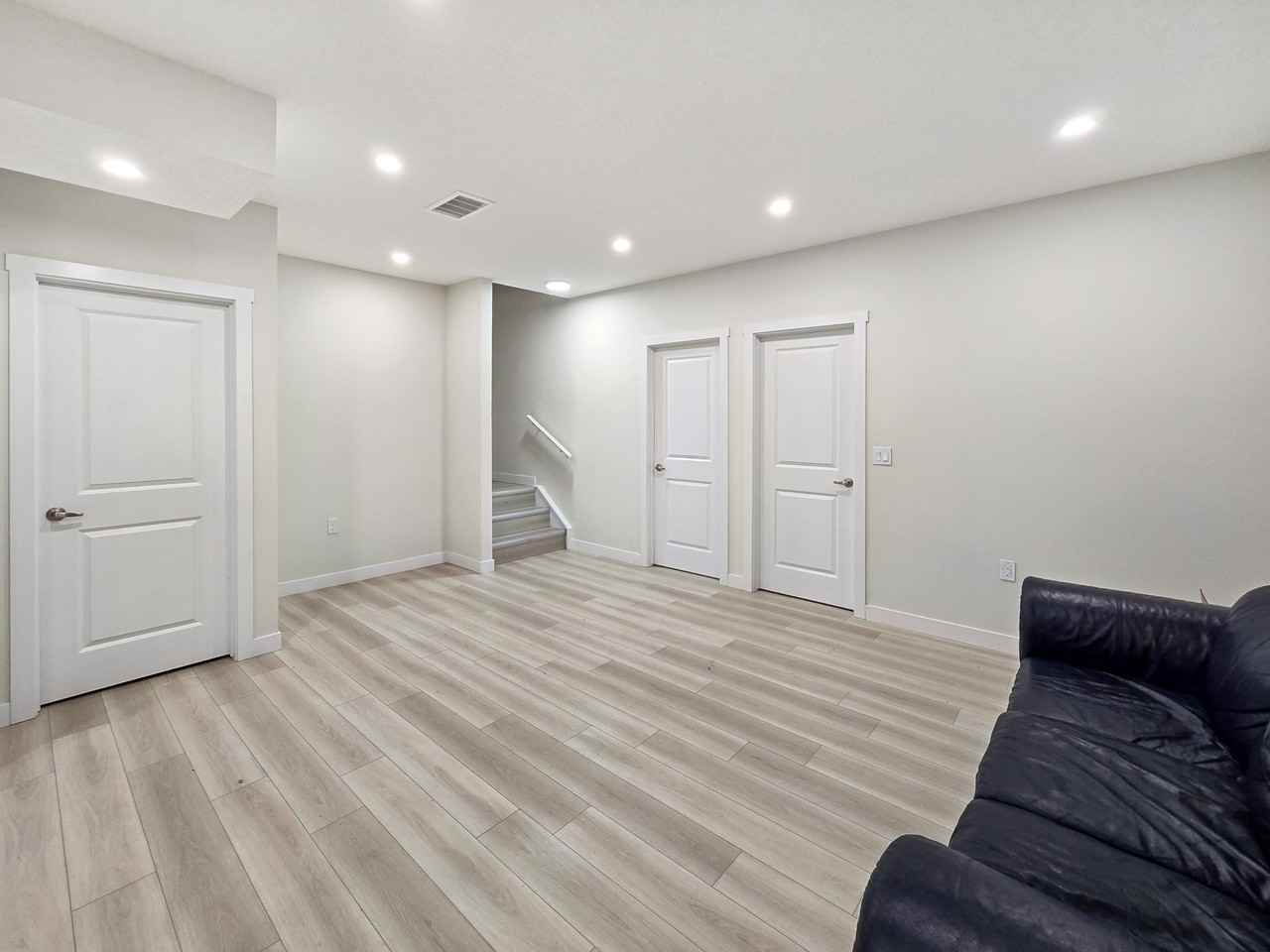 29 Amblefield View Nw - Photo 3 of 17