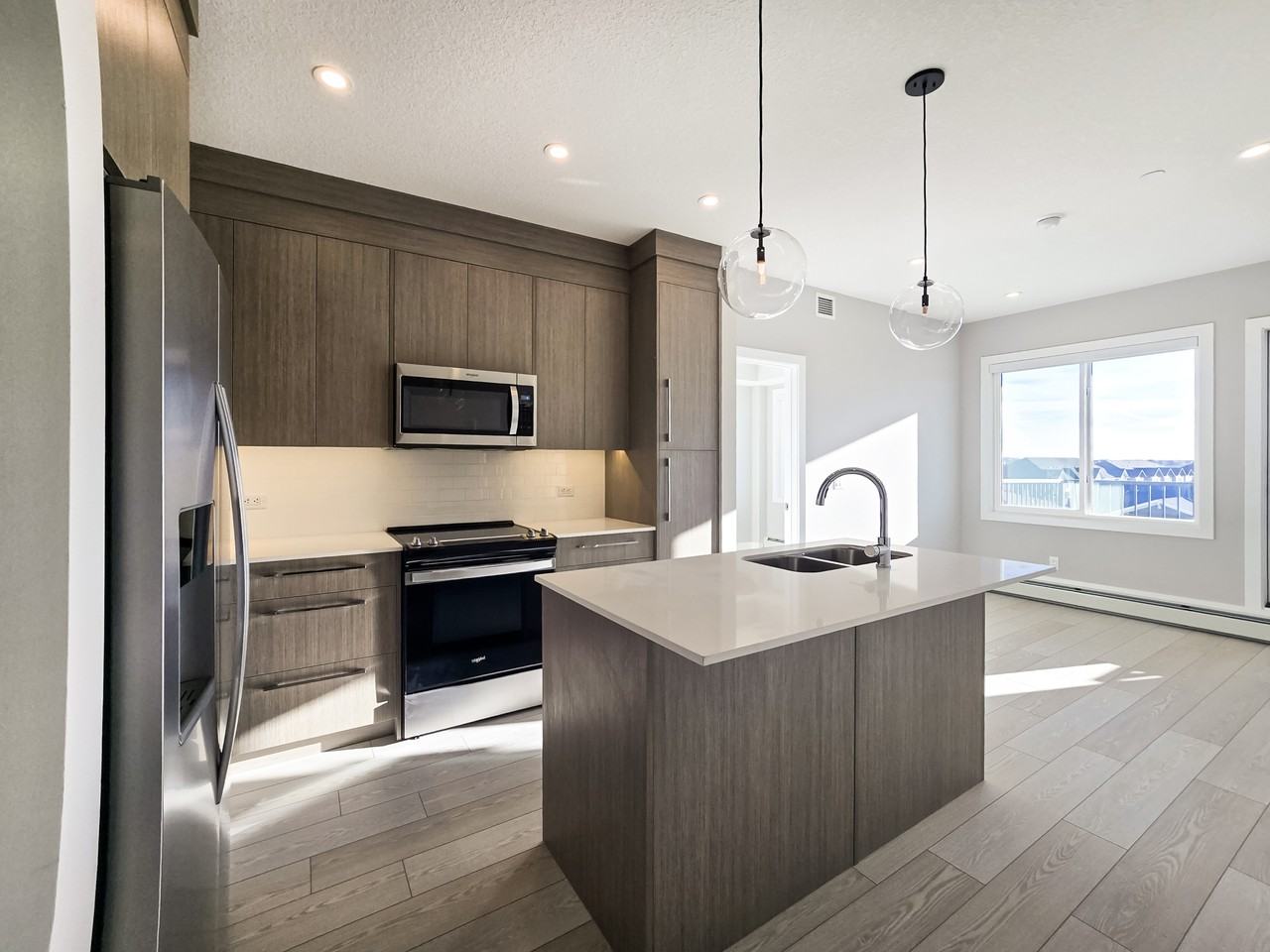 44 Skyview Parkway NE (The Arthur) - Photo 2 of 13