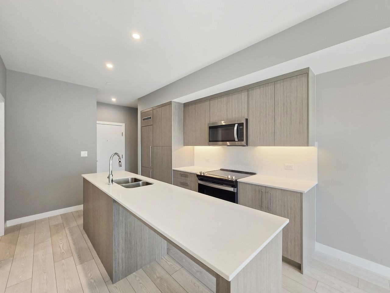 310 15 Avenue SW (The Broward) - Photo 7 of 39