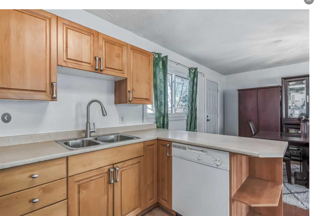 2402 50 St Ne - Photo 4 of 14