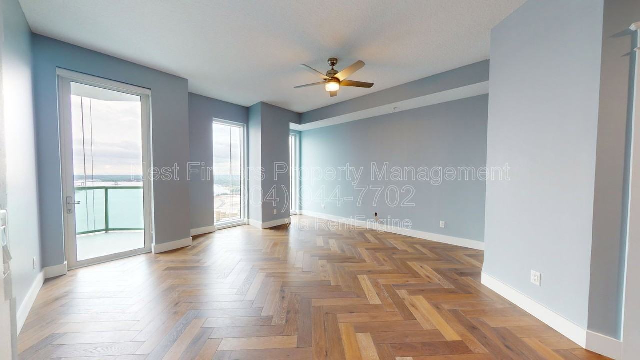 1431 Riverplace Blvd #3106 - Photo 4 of 26