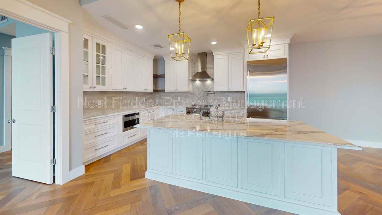 1431 Riverplace Blvd #3106 - Photo 6 of 26