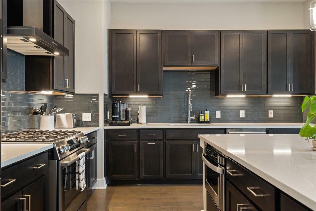 4501 Jackson Ave #5204 - Photo 4 of 23