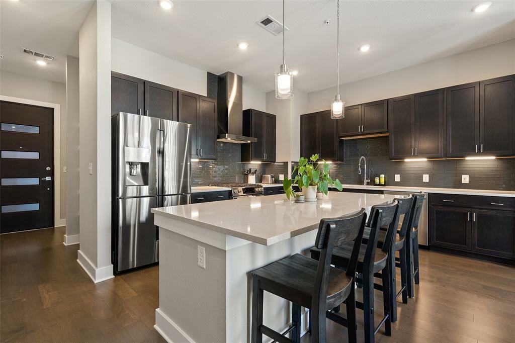 4501 Jackson Ave #5204 - Photo 5 of 23