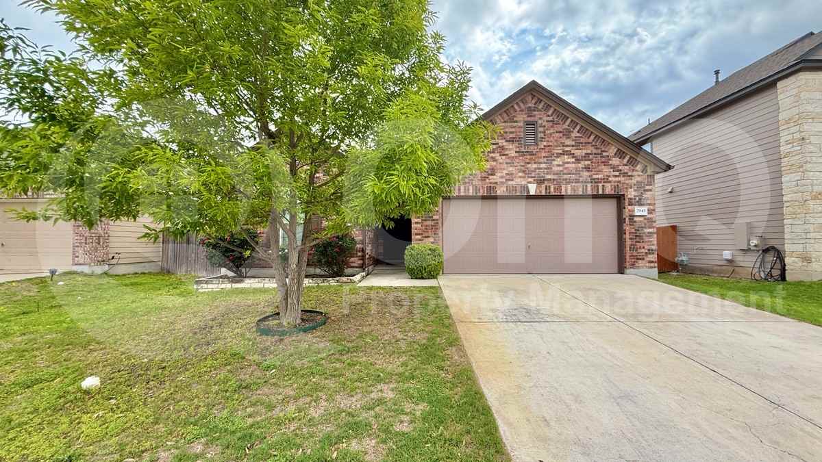 7945 Bassano Dr - Photo 3 of 21