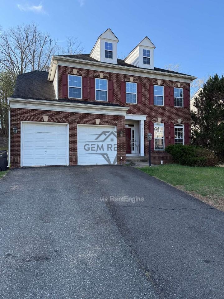 3675 Expedition Dr - Photo 2 of 50