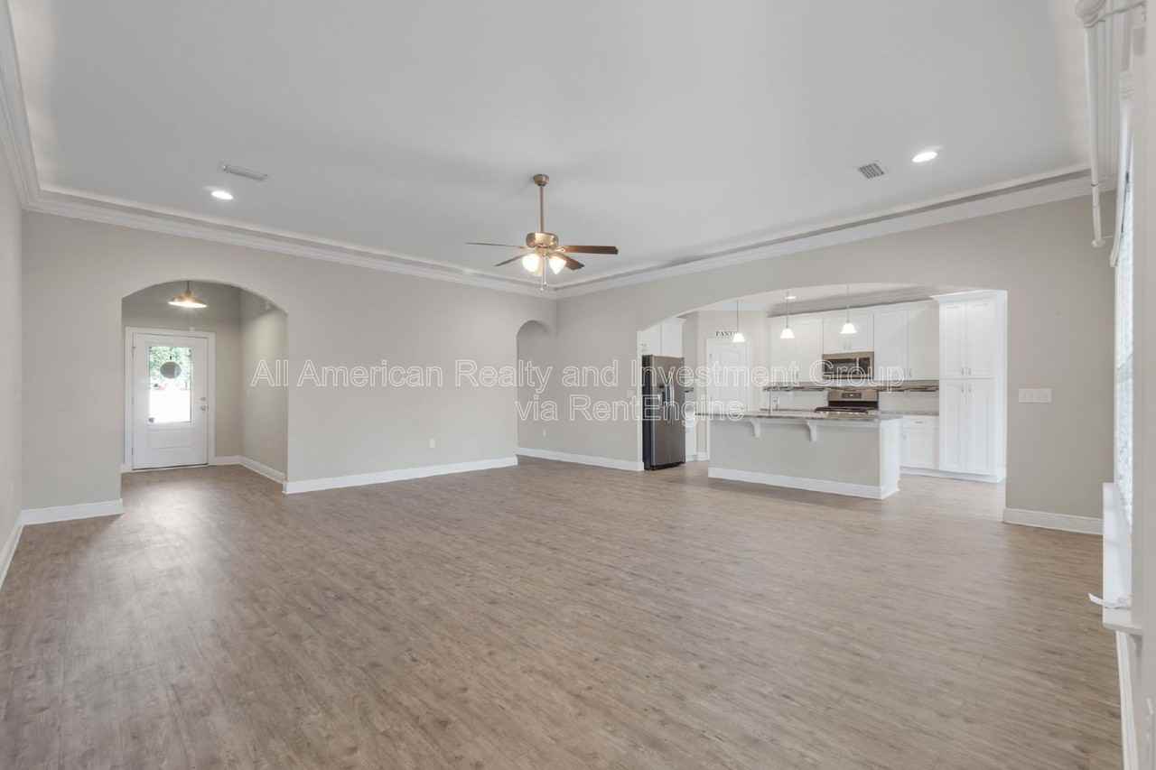 242 Cecelia Dr Nw - Photo 7 of 37