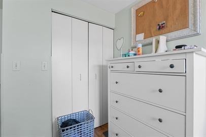 128 Tudor St. - Photo 4 of 18