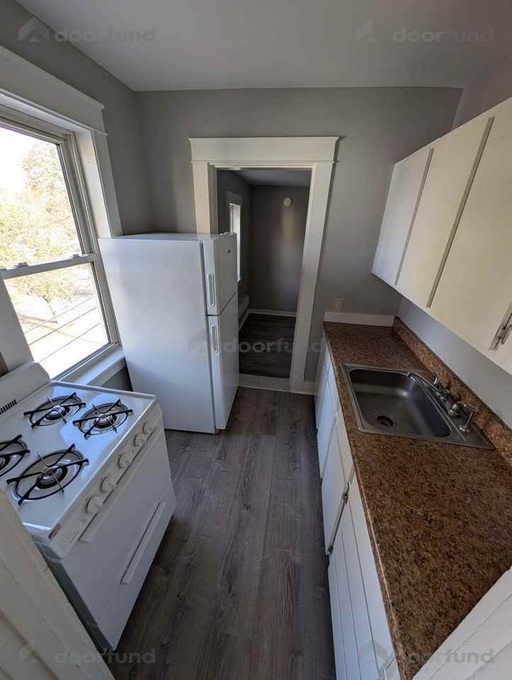 10 Arch St #7 - Photo 3 of 8