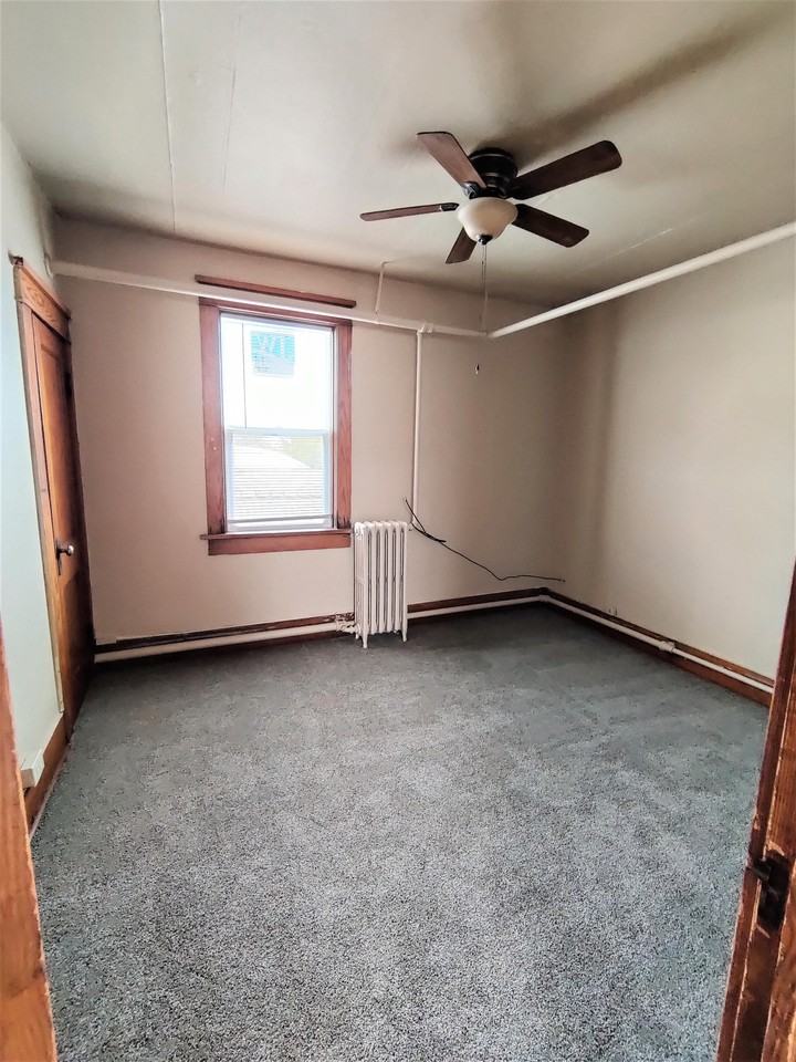 10 N Main St #2F - Photo 2 of 8