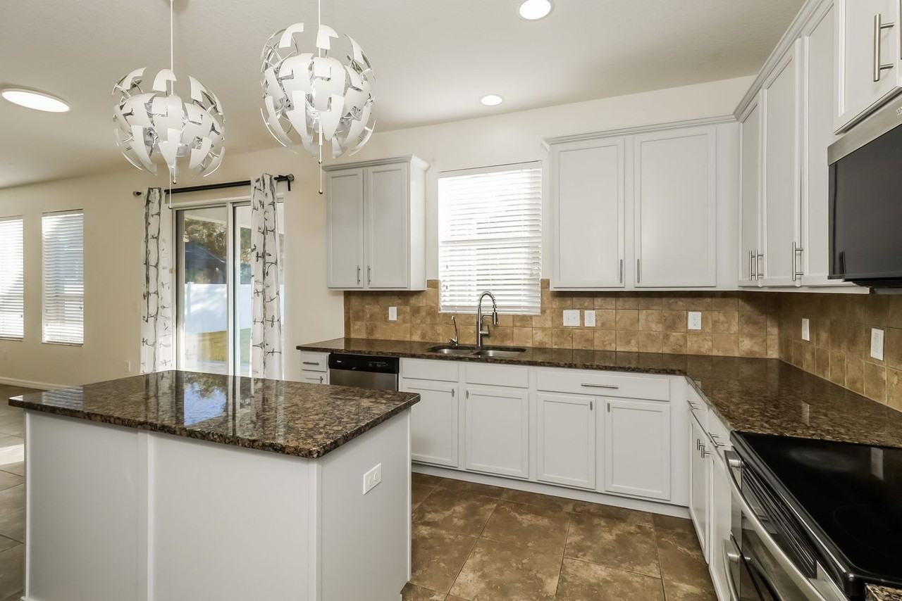 5594 Angelonia Ter - Photo 6 of 27