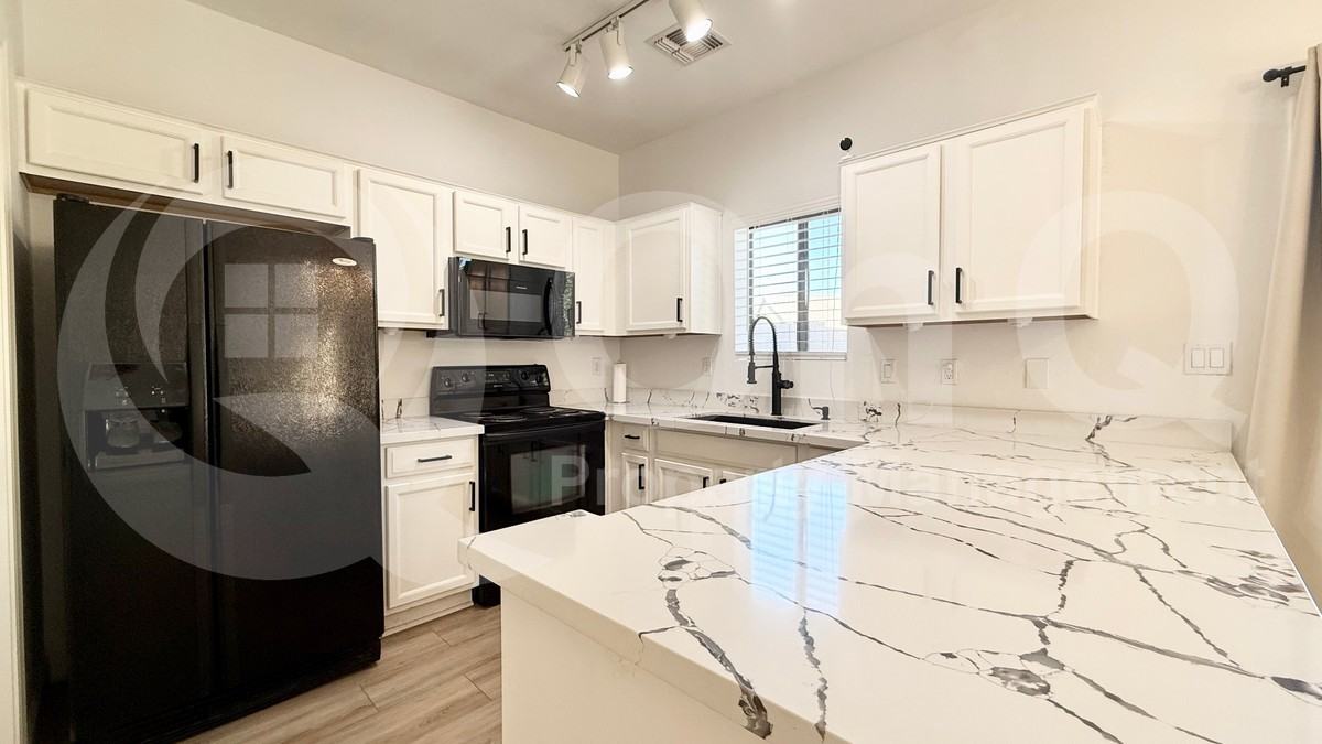 16620 S 48th St #76 - Photo 2 of 19