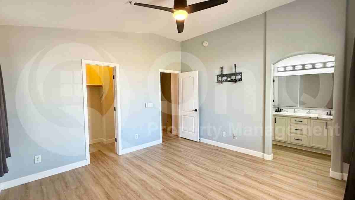 16620 S 48th St #76 - Photo 7 of 19