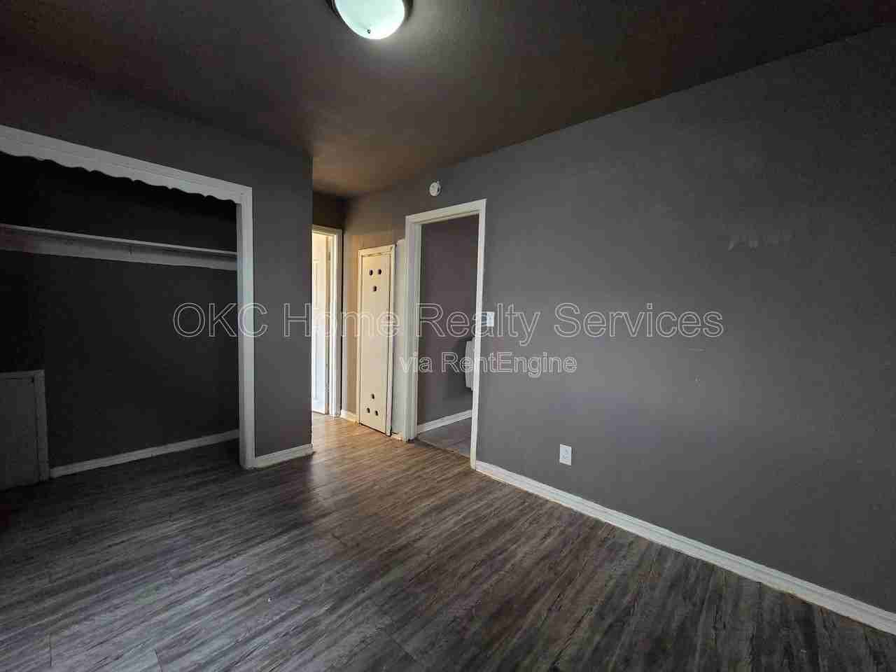 3621 S Shields Blvd #2 - Photo 7 of 8