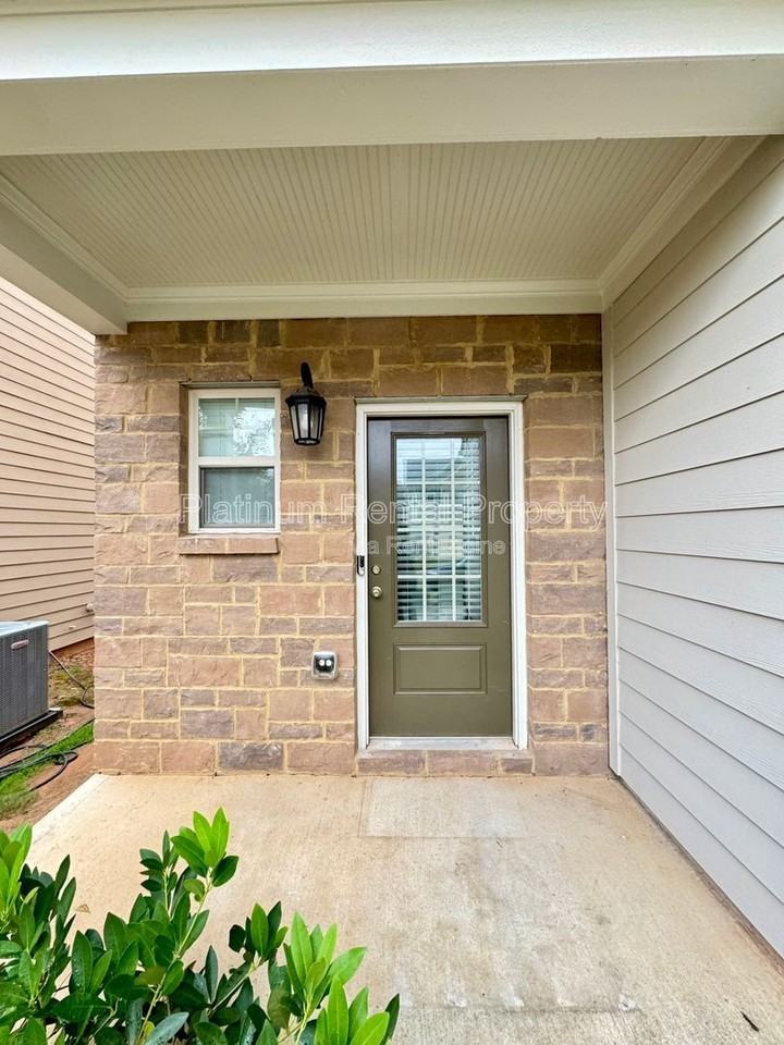 1471 Brushed Ln - Photo 2 of 31