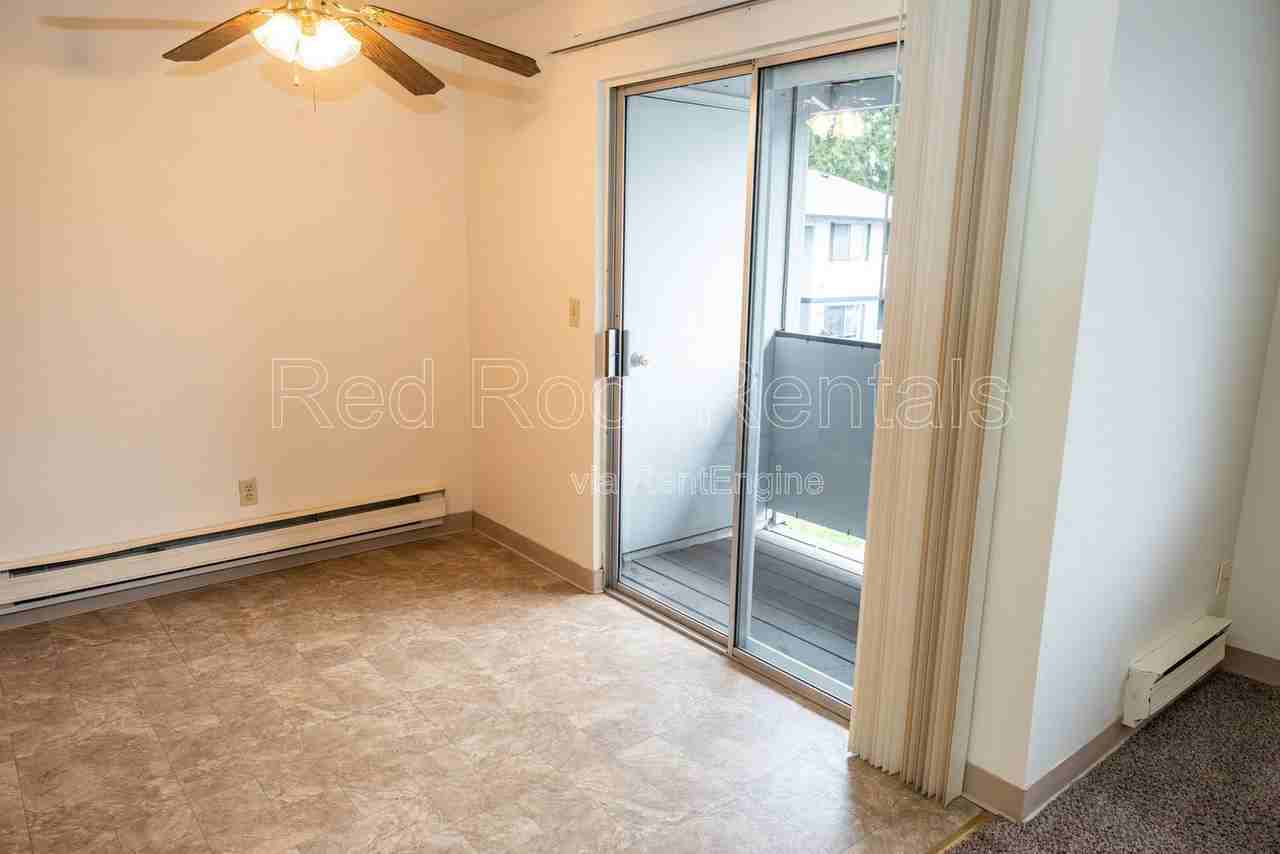 302 163rd Street Ct E #6 - Photo 6 of 18