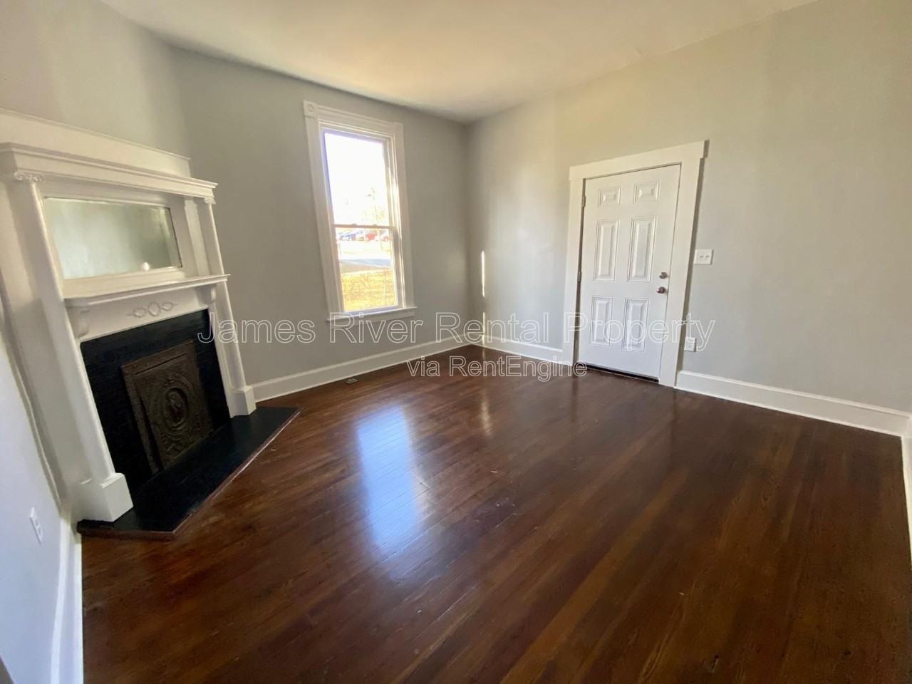 317 Grove St #A - Photo 2 of 10