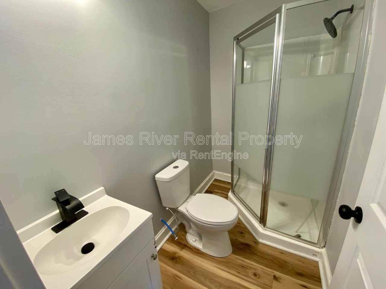 317 Grove St #A - Photo 5 of 10