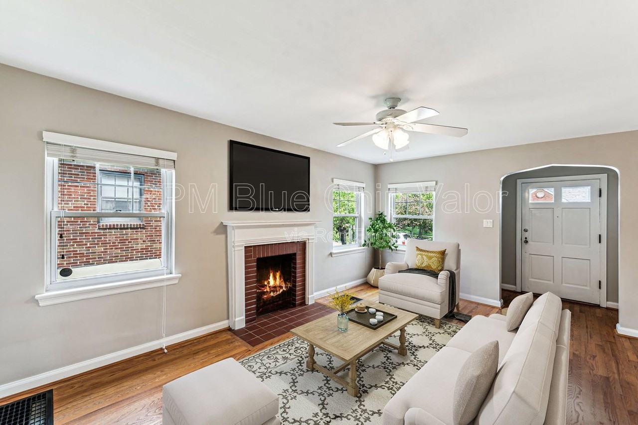 3331 Ameliamont Ave - Photo 3 of 21