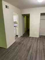 1902 Warren Ave #D - Photo 1 of 1