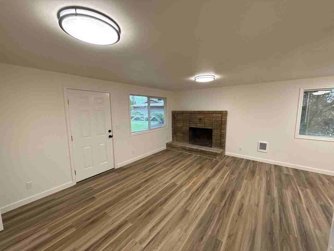 4435 Campbell Dr Se - Photo 6 of 24