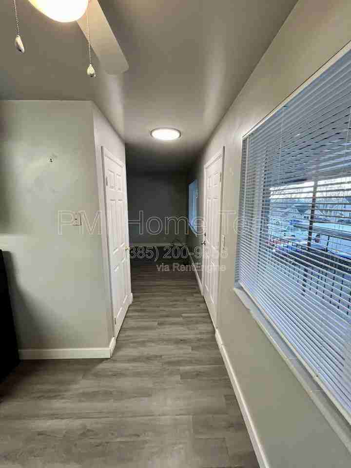 3476 Brinker Ave #1 - Photo 7 of 9