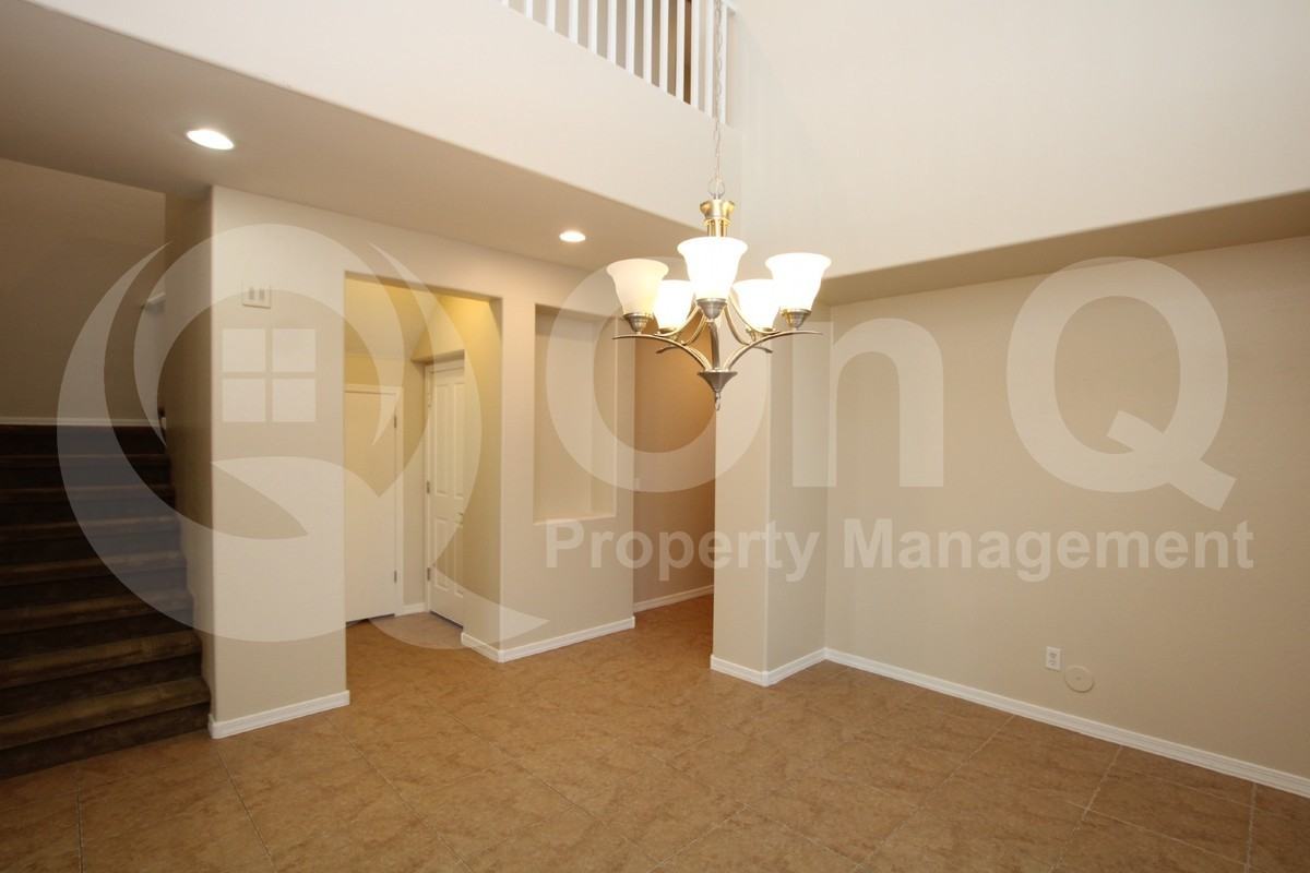 1159 E Sourwood Dr - Photo 6 of 31