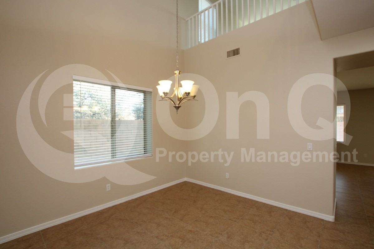 1159 E Sourwood Dr - Photo 7 of 31