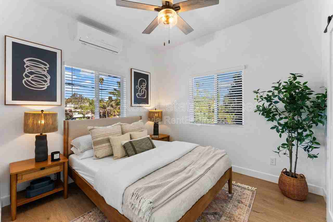 4286 Samoset Ave #5 - Photo 6 of 11