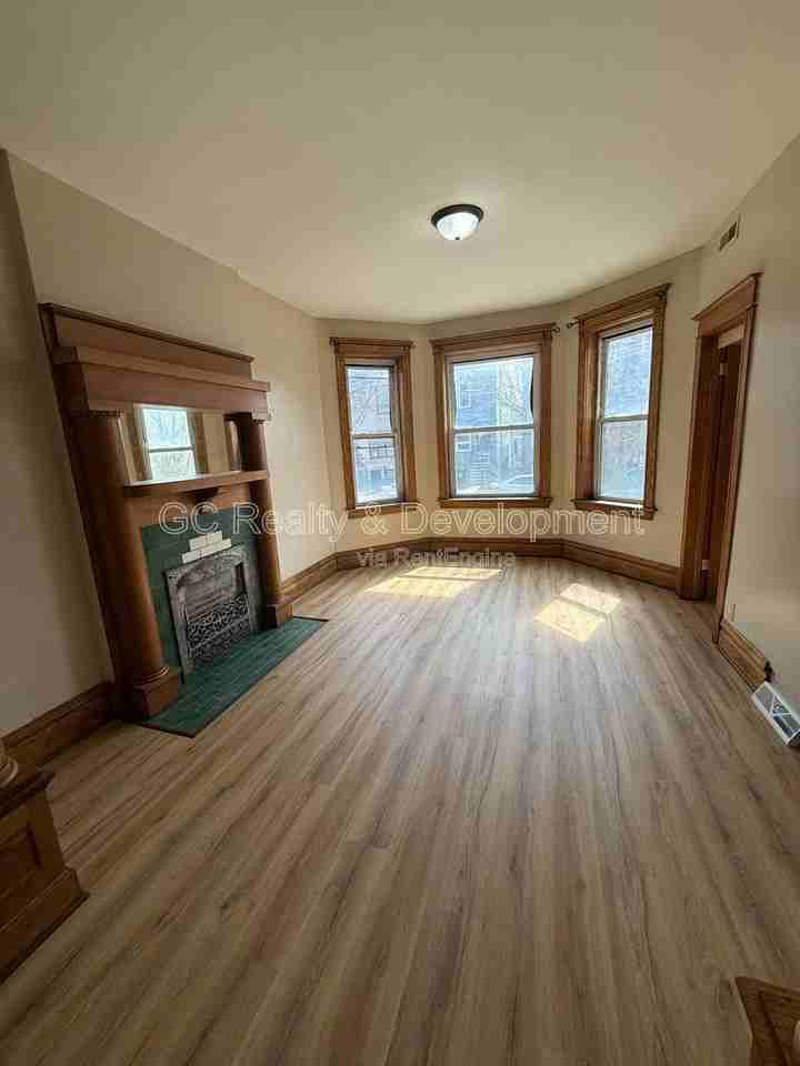 2550 W Washington Blvd #2548-1E - Photo 2 of 13