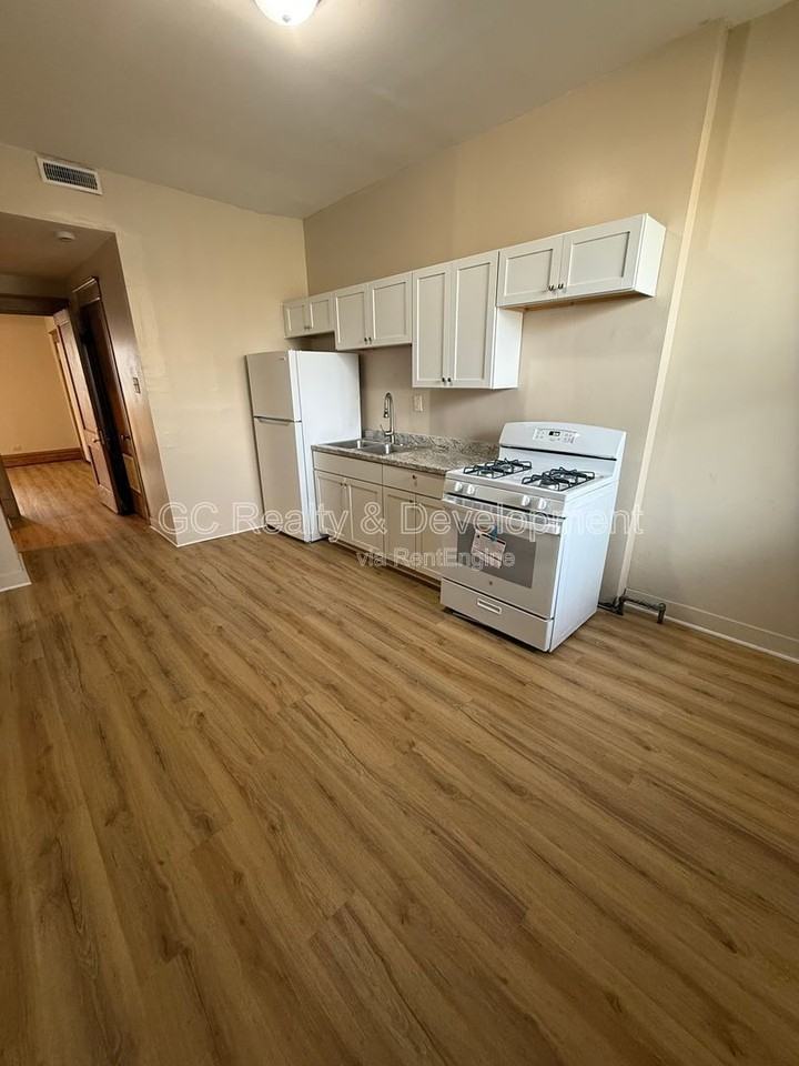 2550 W Washington Blvd #2548-1E - Photo 6 of 13