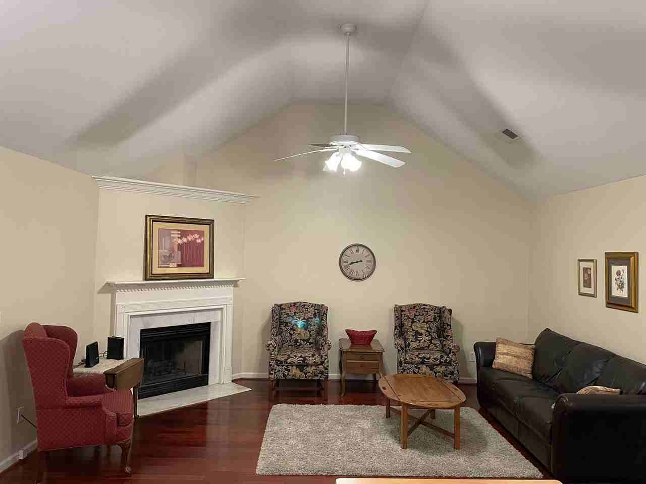 126 Hayesbury Ct - Photo 6 of 15